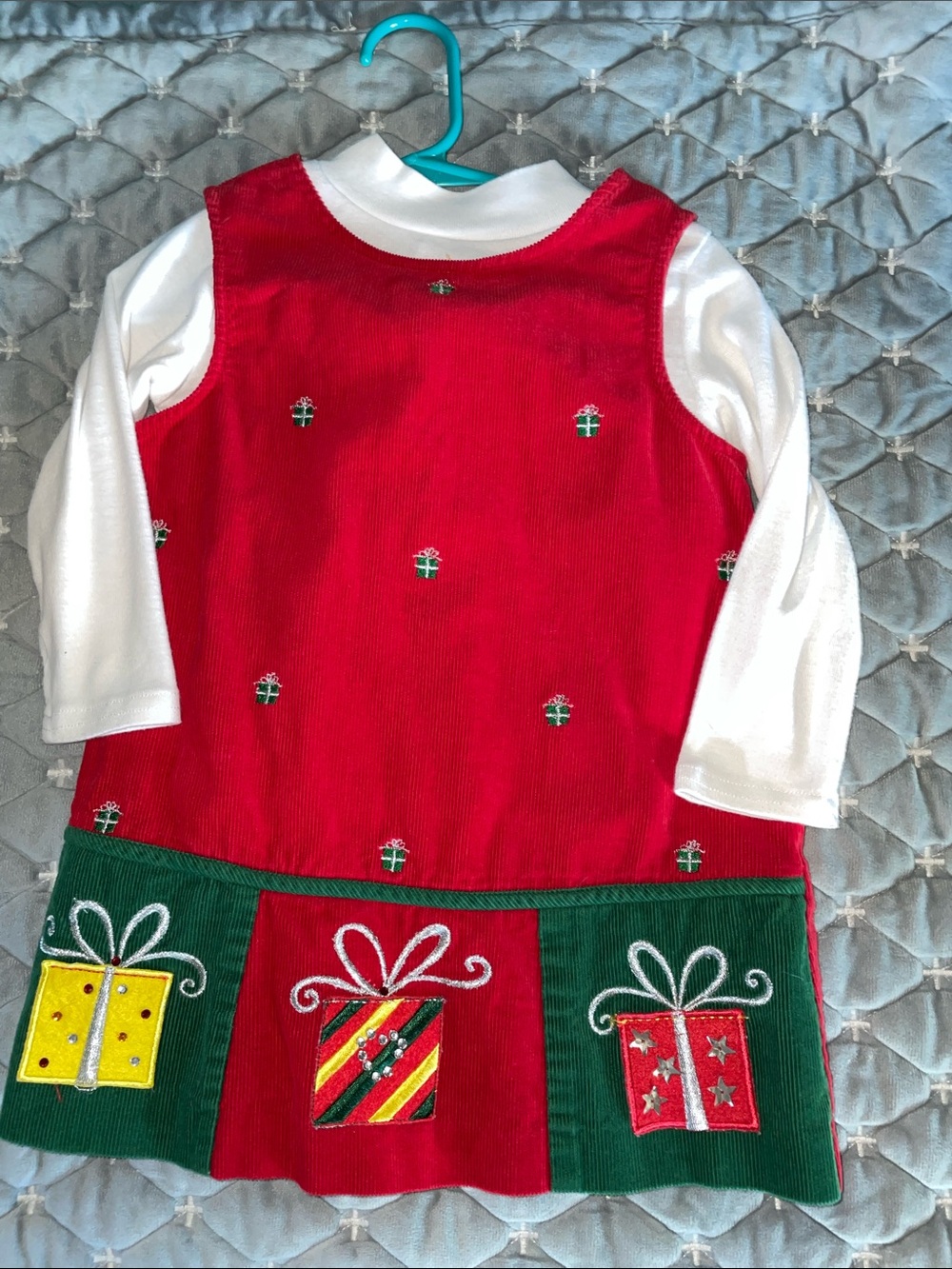 Rare Editions size 2T red corduroy Christmas jumper w/white long-sleeve top
